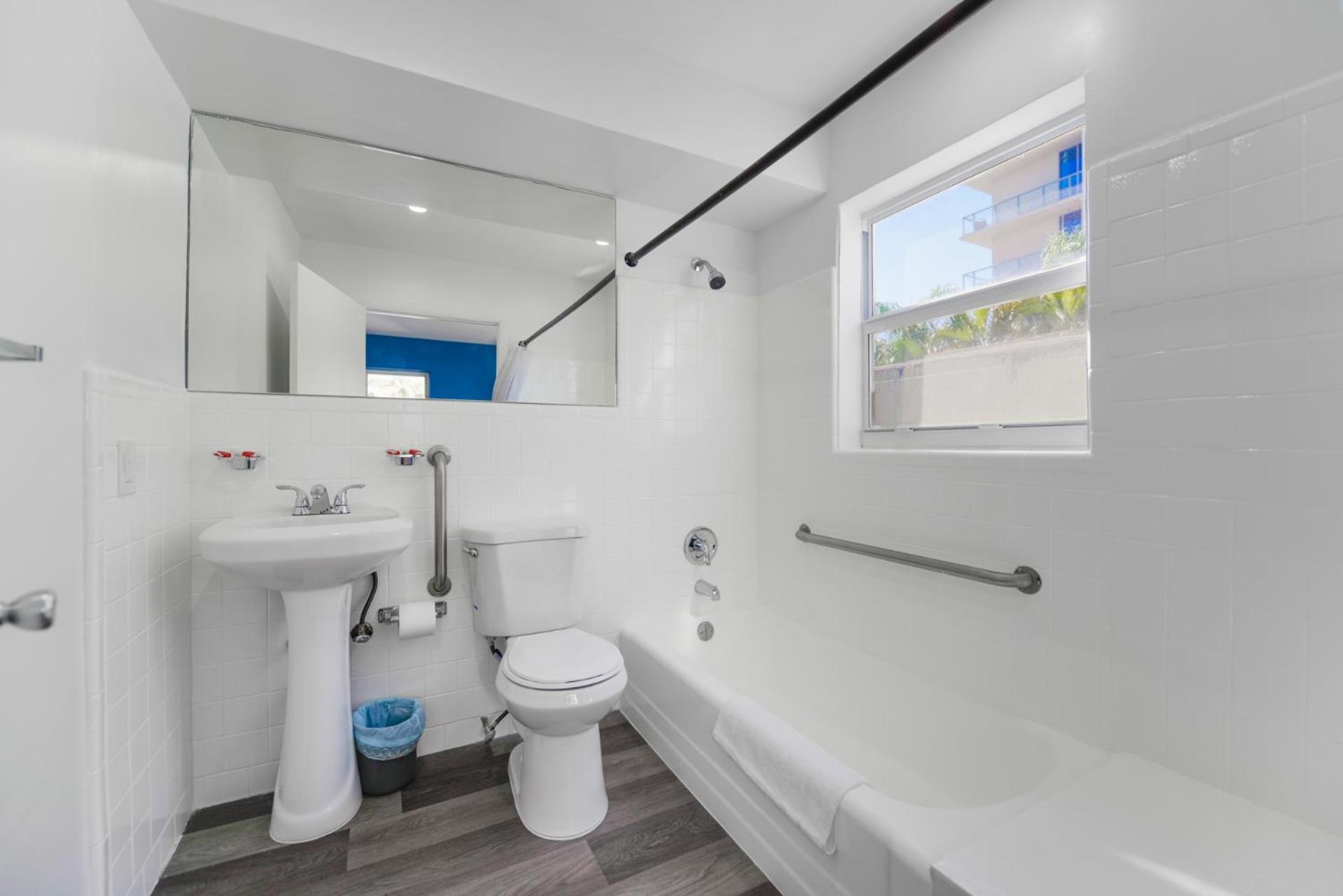 Radiant Unit With Parking And Pool - M26 Daire Hollywood Dış mekan fotoğraf